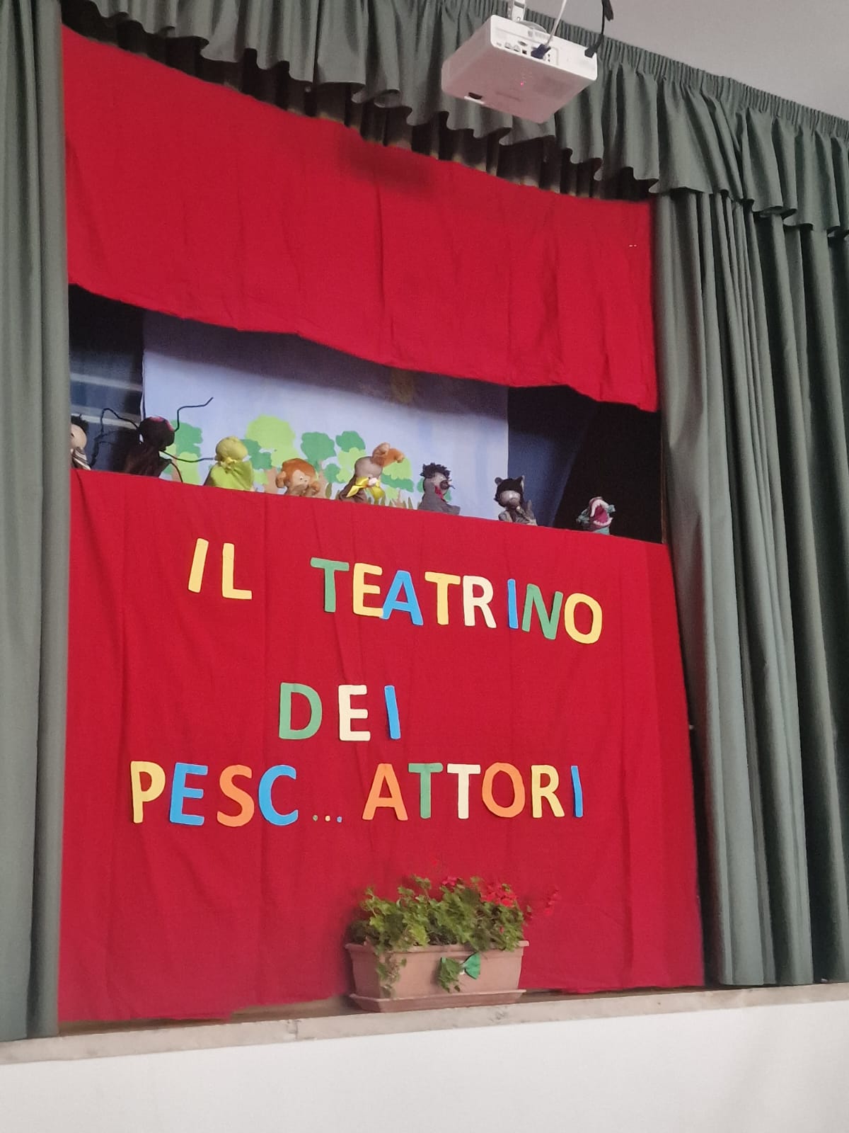 Il palcoscenico delle parole, spettacolo degli alunni dell'Istituto Molise Altissimo in scena a Pesche e a Roma