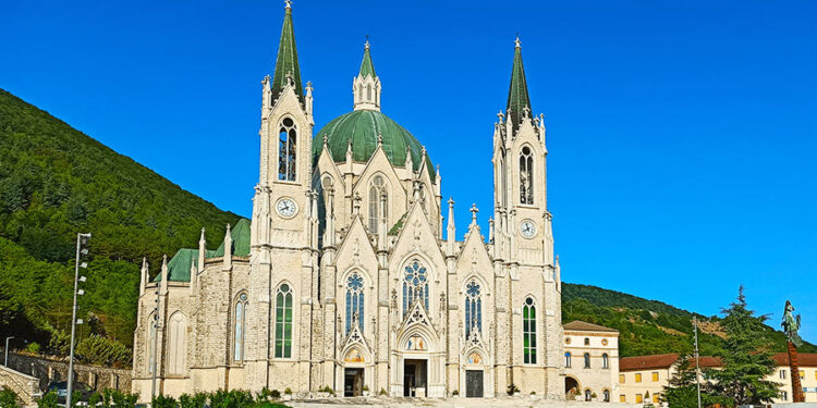 Castelpetroso, le Pro Loco molisane fanno rete: alla Basilica dell’Addolorata una festa dedicata a identità, tradizioni e futuro
