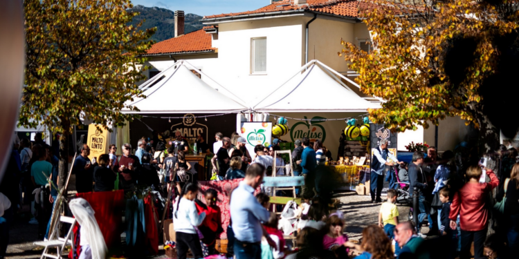 Castel del Giudice celebra la mela della rinascita: il 10 e 11 ottobre torna la Festa della Mela