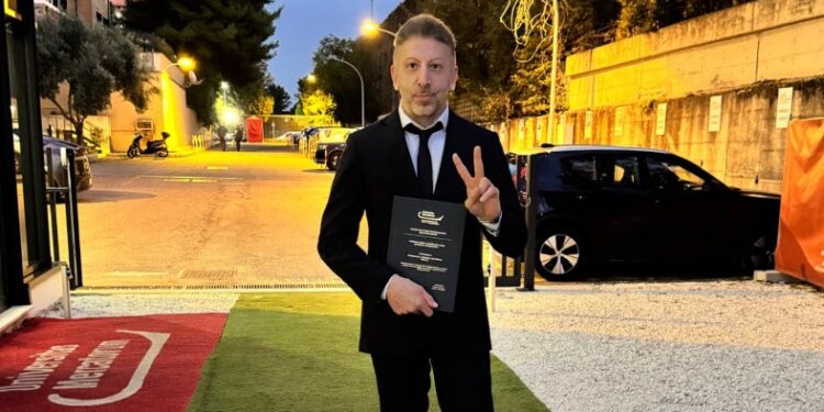 Laurea in informatica forense e sicurezza dell’intelligenza artificiale: congratulazioni a Luigi Catolino